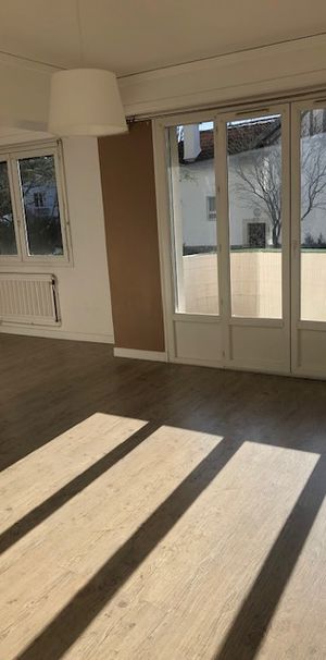 Location Appartement 3 pièces 76m² - Photo 1