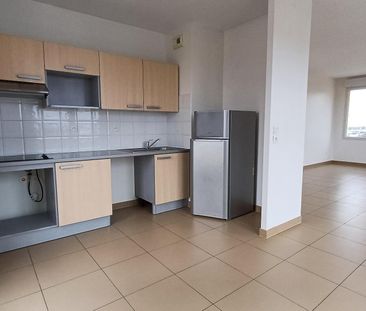 location Appartement T4 DE 93.14m² À NANTES - Photo 3