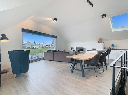 GERENOVEERDE WONING MET ZICHT OP DE VAART! - Photo 4