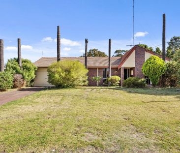 FAMILY HOME - Photo 2