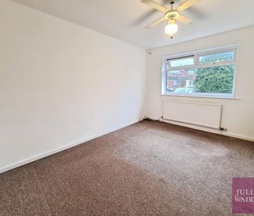 3 bedroom terraced house to rent - Photo 3