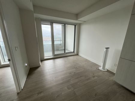 For Lease - 8 Rouge Valley Drive Unit# 907, Markham, Ontario - Photo 5