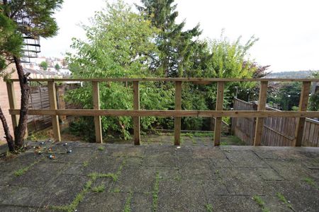 4 bedroom house to rent - Photo 2