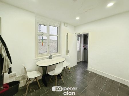 Dalton Street, CARDIFF - Photo 2