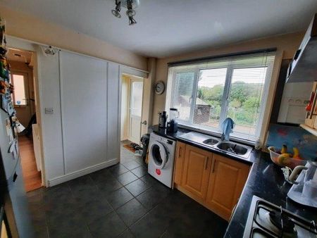 3 bedroom house share to rent - Photo 2