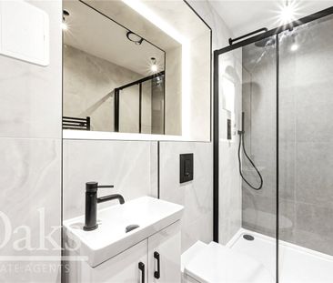 Dingwall Road, Croydon - Photo 3