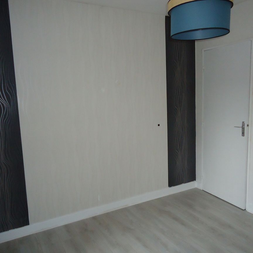 Location Appartement 2 pièces 47m² NEVERS 58000 - Photo 1