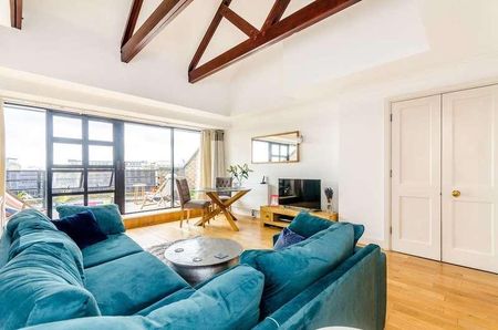 St Katharines Way, Wapping, E1W - Photo 5