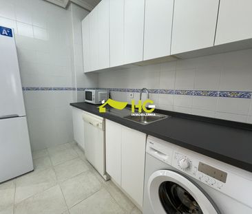 Alquiler Piso en Casco Urbano, Villaviciosa De Odón - Photo 2