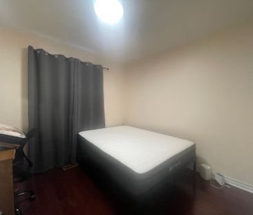 For Lease - 2 Bearwood Street, Brampton, Ontario - Photo 1