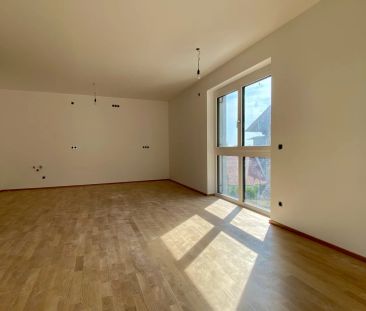 Neubau Erstbezug Ruhige Drei Zimmer Wohnung mit großer Terrasse - Photo 4