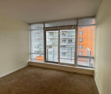 1 Bed Condo For Rent In Brentwood. Heat & Water Included - Photo 4