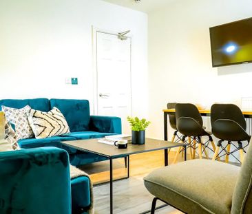 1 bedroom in a house share to rent - Photo 1