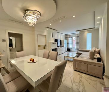 Chalet en alquiler en Centro, Estepona - Photo 3