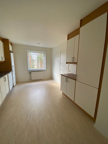Torparegatan, Trollhättan - Photo 2