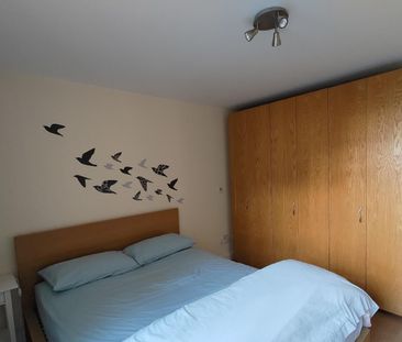2 Bed Flat, Merchants House, SE10 - Photo 4