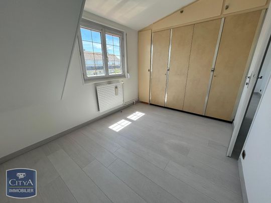 Location Maison 5 pièces 84m² BOISSY SOUS ST YON 91790 - Photo 1