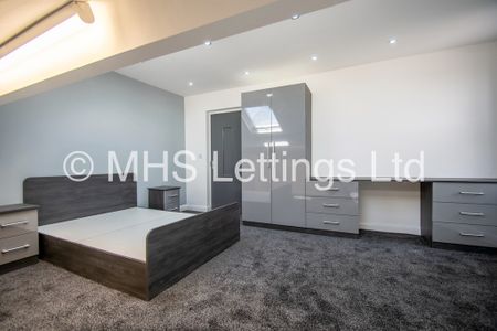 3 Bedroom End Terraced House for rent in Cardigan Road - Photo 2