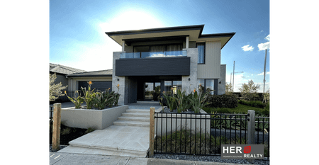 Master and Private Room | HER Rooms at Mambourin - Photo 2