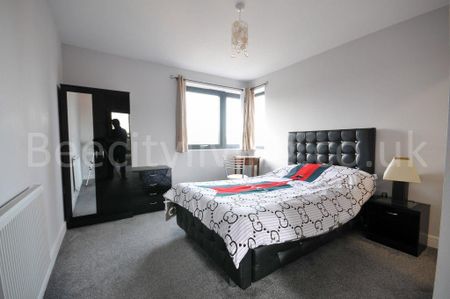 4 bedroom house to rent - Photo 3