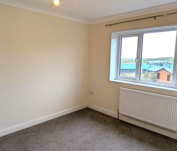 Heol Vaughan, Burry Port, SA16 0HG - Photo 4