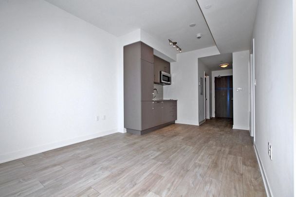 For Lease - 576 Front Street Unit# 1219E, Toronto, Ontario - Photo 1
