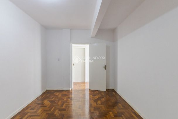 Apartamento com 2 quartos e 120m² para alugar em Marechal Rondon, Canoas. - Foto 1