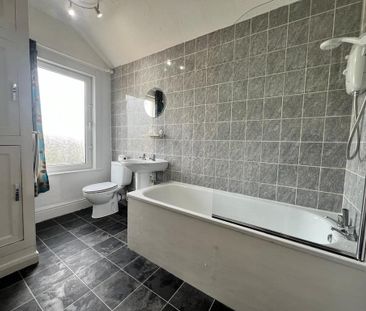 2 bedroom terraced house to rent - Photo 5