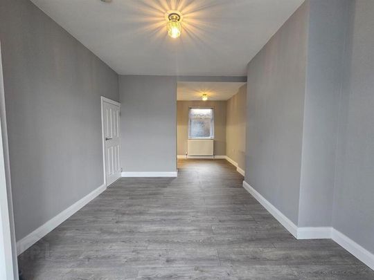 4 Holmdene Gardens, Belfast, BT14 7LL - Photo 1