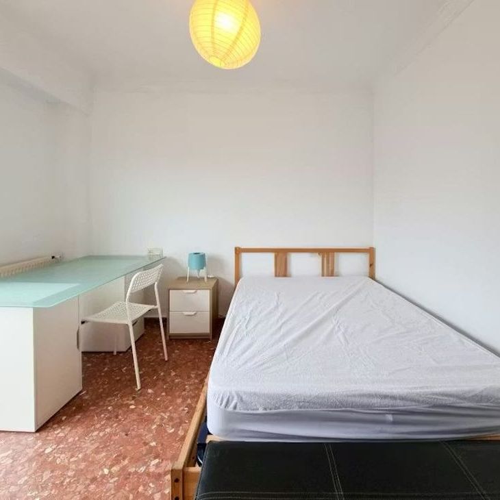 Carrer del Clariano, Valencia, Valencian Community 46021 - Photo 1