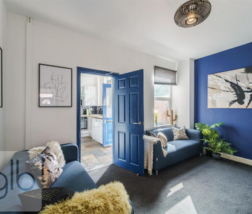 1 bedroom in a house share to rent - Photo 3