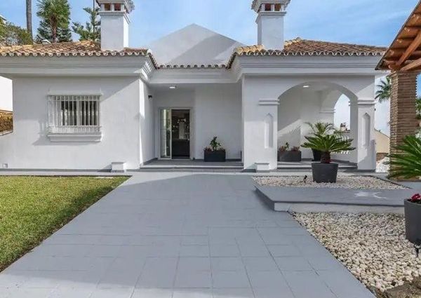 Luxury Villa for rent in Marbella Del Este, Spain