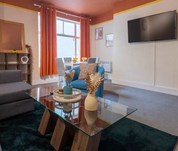 1 Bed Flat, Holland Road, BN3 - Photo 3