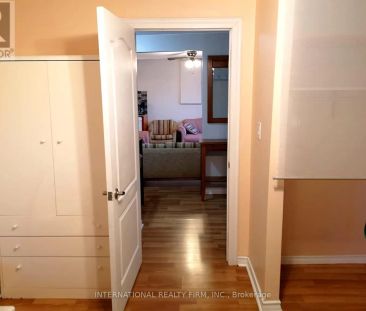 1027 FERRIER AVENUE - Photo 2