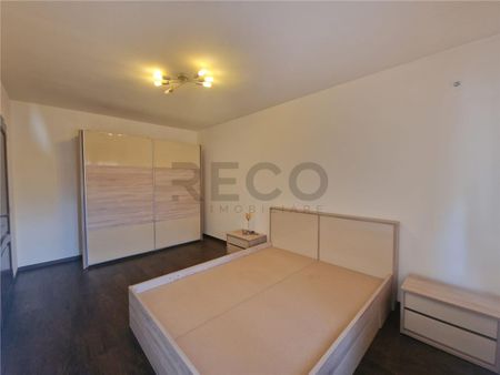 RECO Apartament 3 camere ultracentral - Fotografie 4