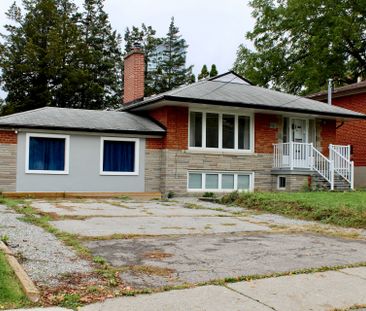 For Lease - 23 Wedgewood Drive, Toronto, Ontario - Photo 2