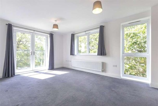 Ruhemann Street, Reading, Berkshire, RG30 - Photo 1