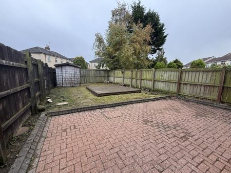 2 bedroom semi-detached house to rent - Photo 5