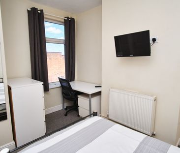 140 Paget Street - Photo 2