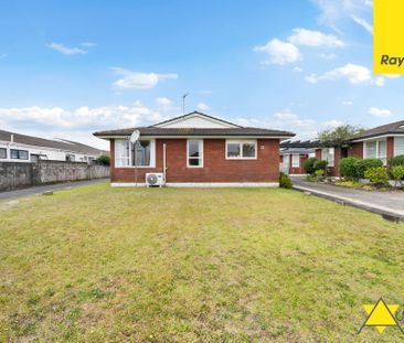 Two Bedroom and One Bathroom Unit in New Lynn! - Photo 5