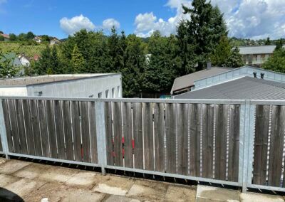 Helle 1,5 Zimmer Wohnung mit Dachterrasse in zentraler Hoflage. - Photo 3