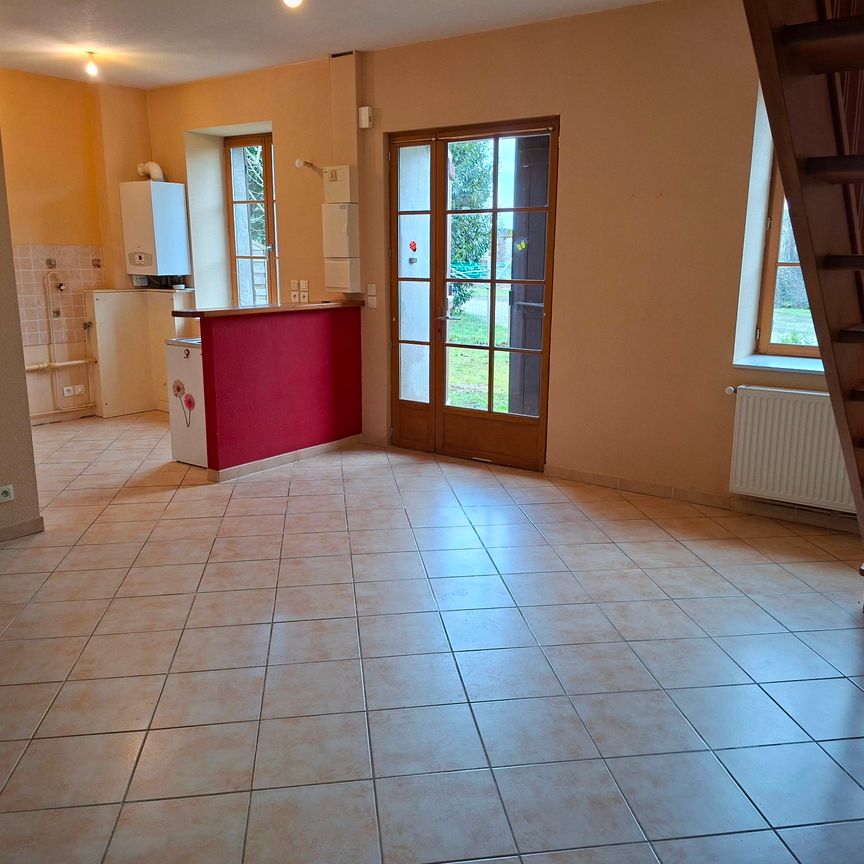 MAISON F3 - 22 RUE DU VACHERET 71150 DEMIGNY - Photo 1
