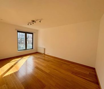 Appartement te huur - foto 1