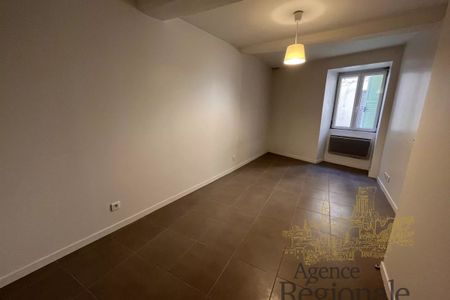 LA TURBIE : 3 pièces, vue village - Photo 4