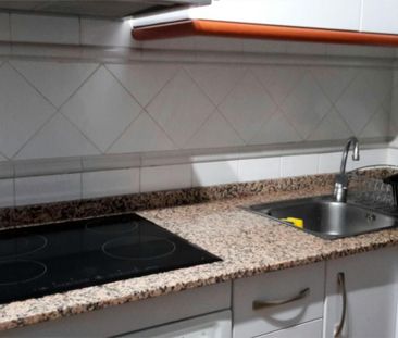 Casa adosada de alquiler en Carrer del Ressol, 5, Bonalba - Cotoveta - Photo 1