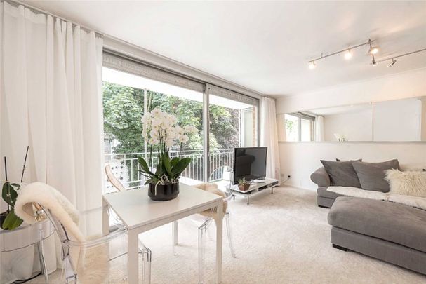 Avenue Road, St Johns Wood, London, NW8 6BP - Photo 1