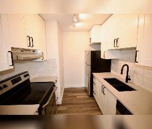Calgary 2 Bed 1 Bath Unit with Balcony For Rent - Photo 5