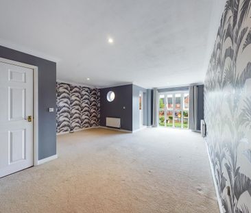 3 bedroom end of terrace house to rent - Photo 1