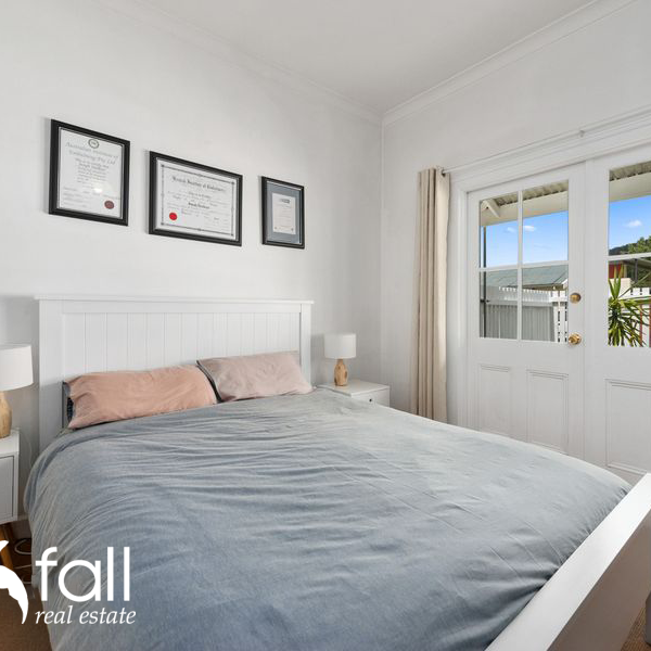 Charming 1-Bedroom Unit in the Heart of North Hobart - Photo 1