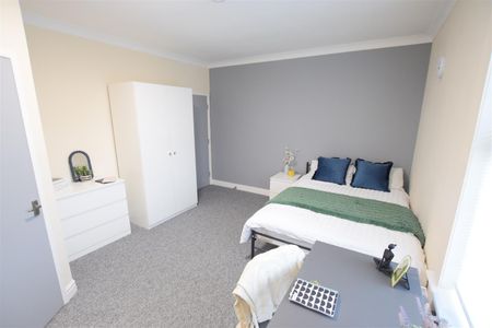 157 Carholme Road - Studio 3 - Photo 3